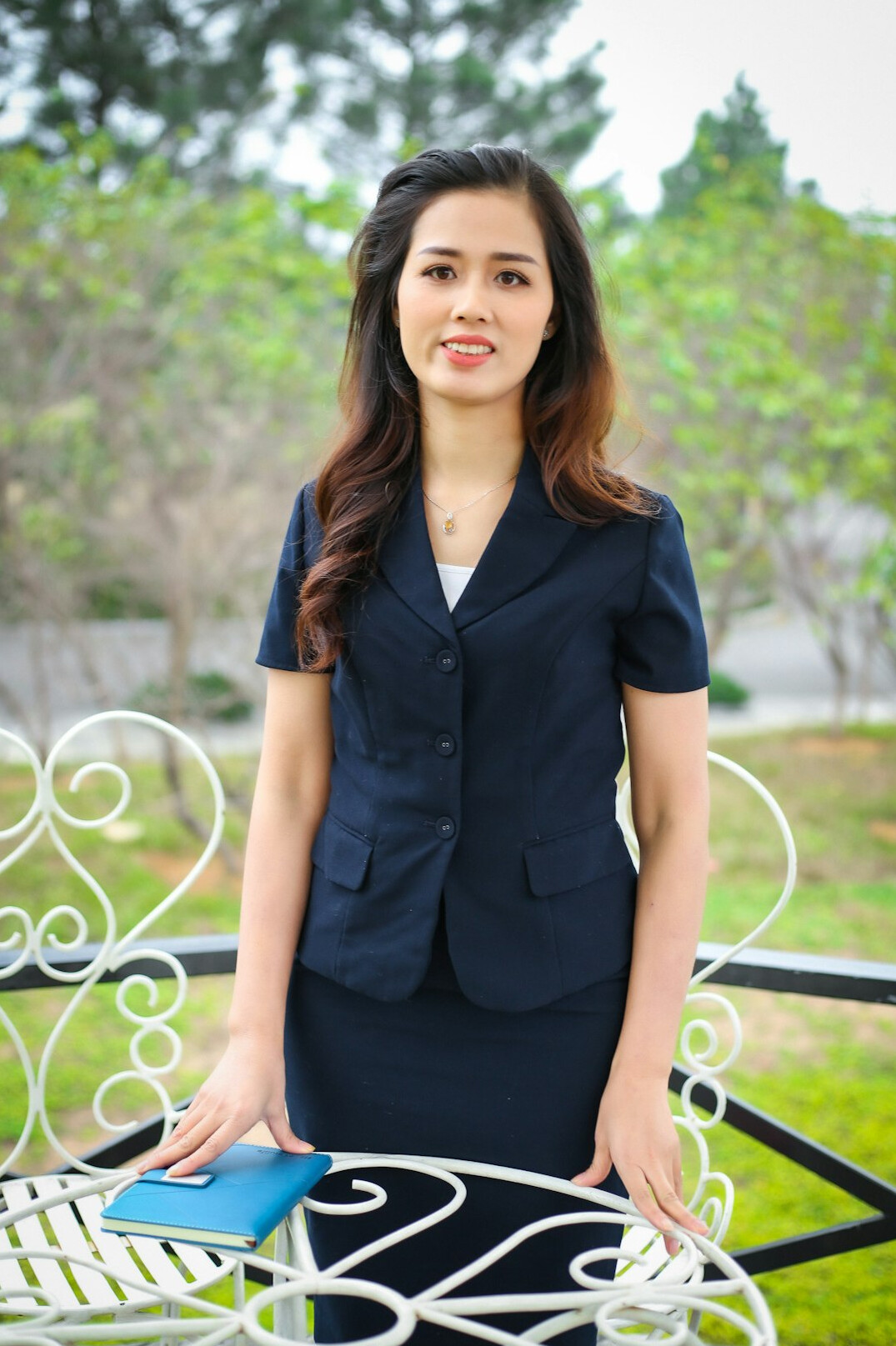 woman in business suit